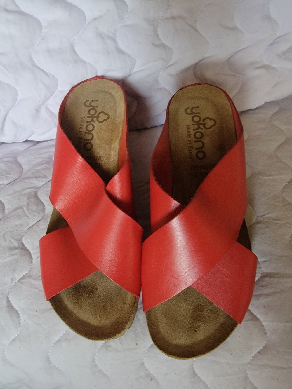 Yokono Red Leather Cross-Band Women’s Slide Sandals